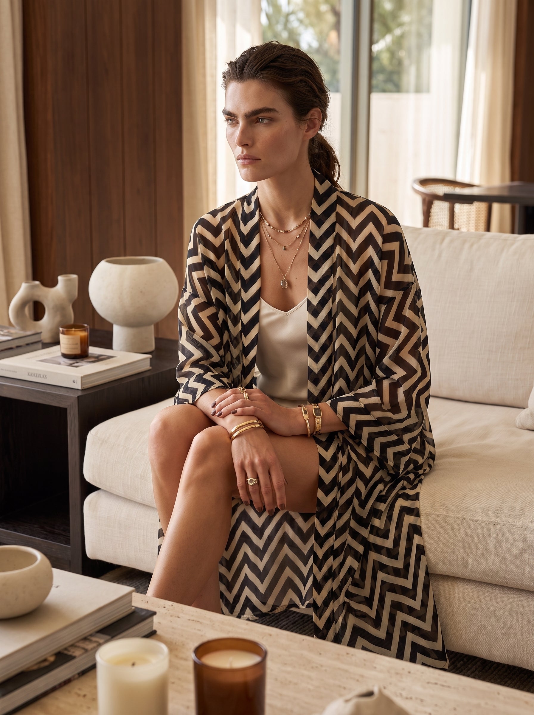 MISKA Noir Kimono