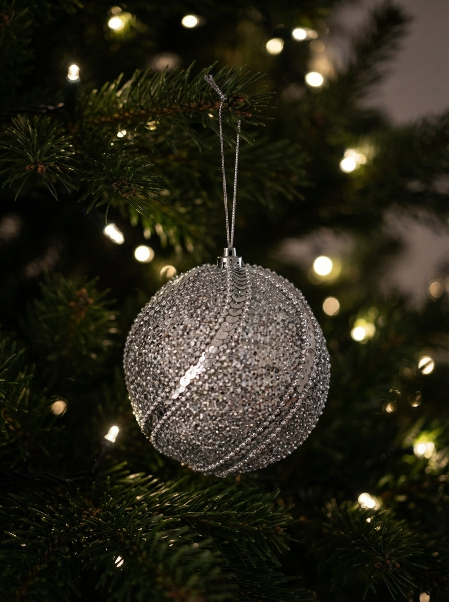 Silver Radiance Yılbaşı Ağaç Süsü - 12 CM