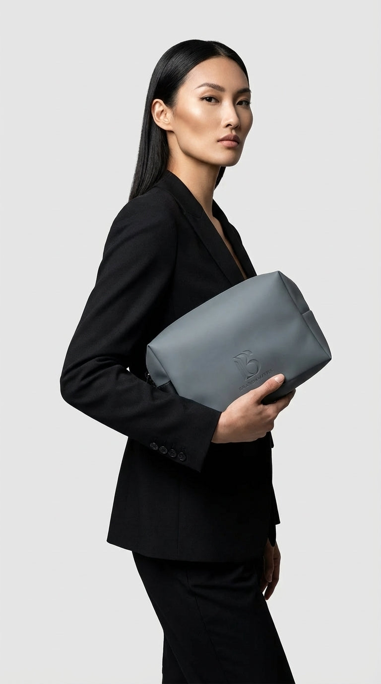 Ash Grey Core Grooming Case