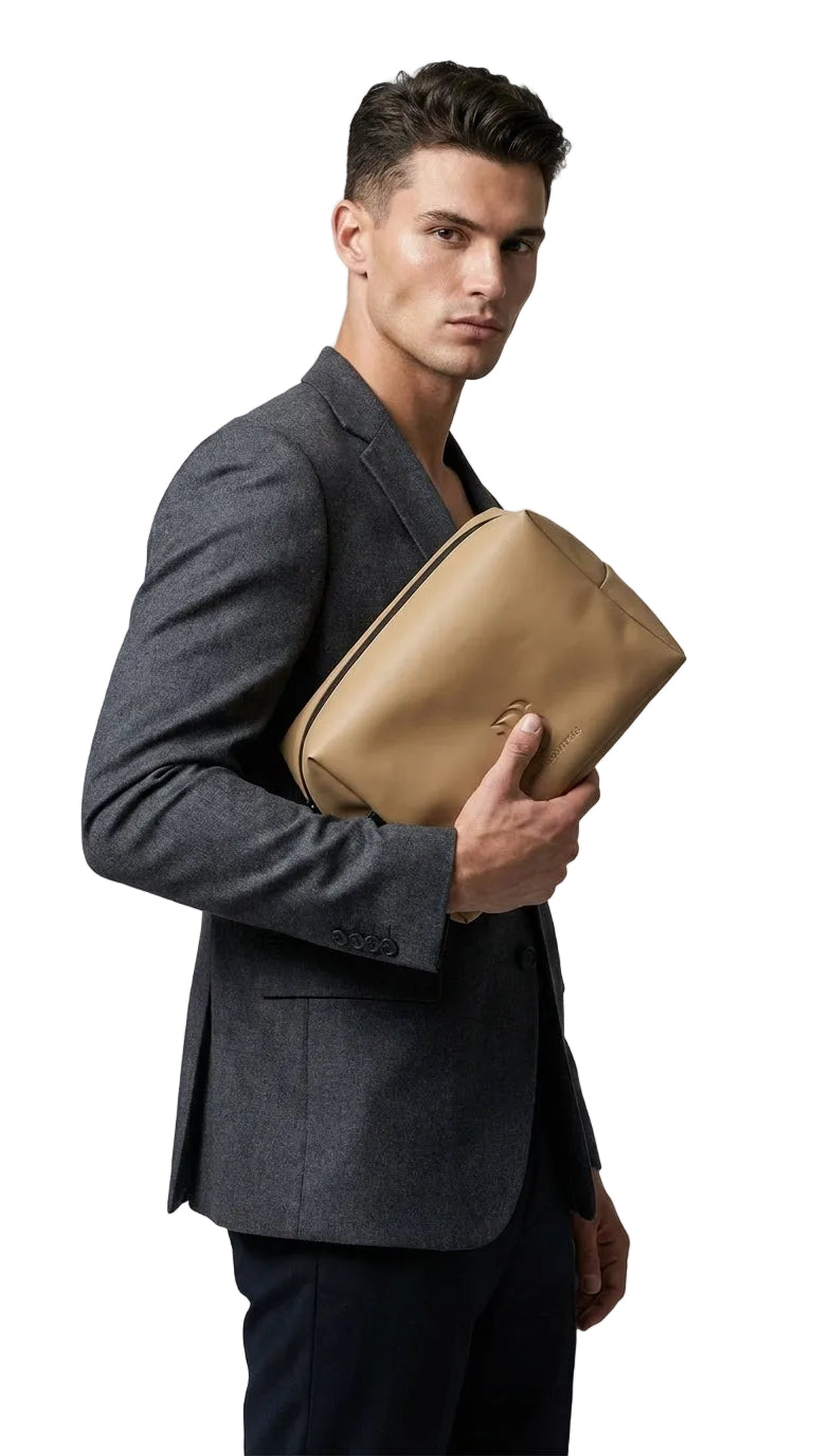 Camel Core Grooming Case