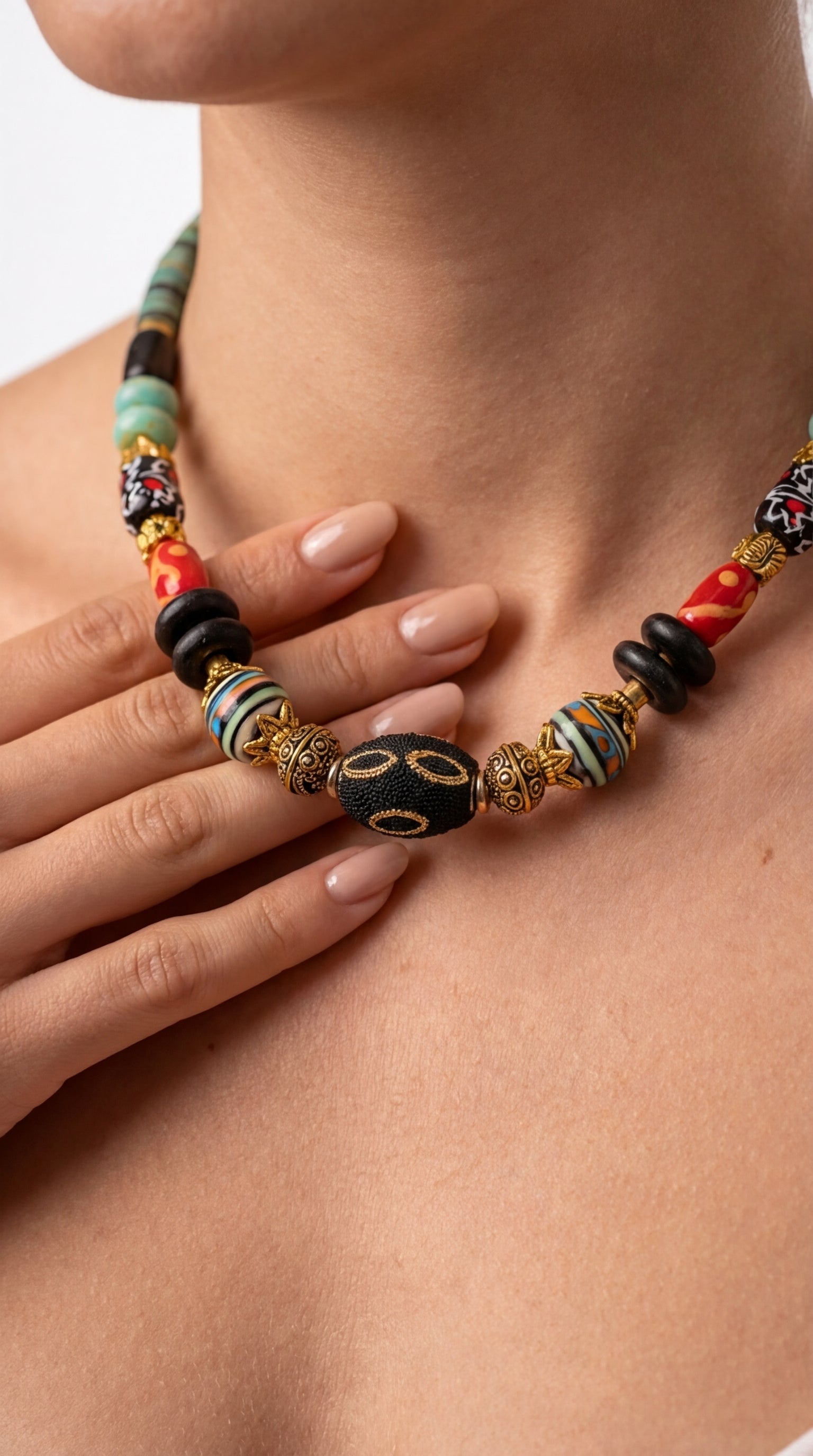 Nomad Obsidian Kolye