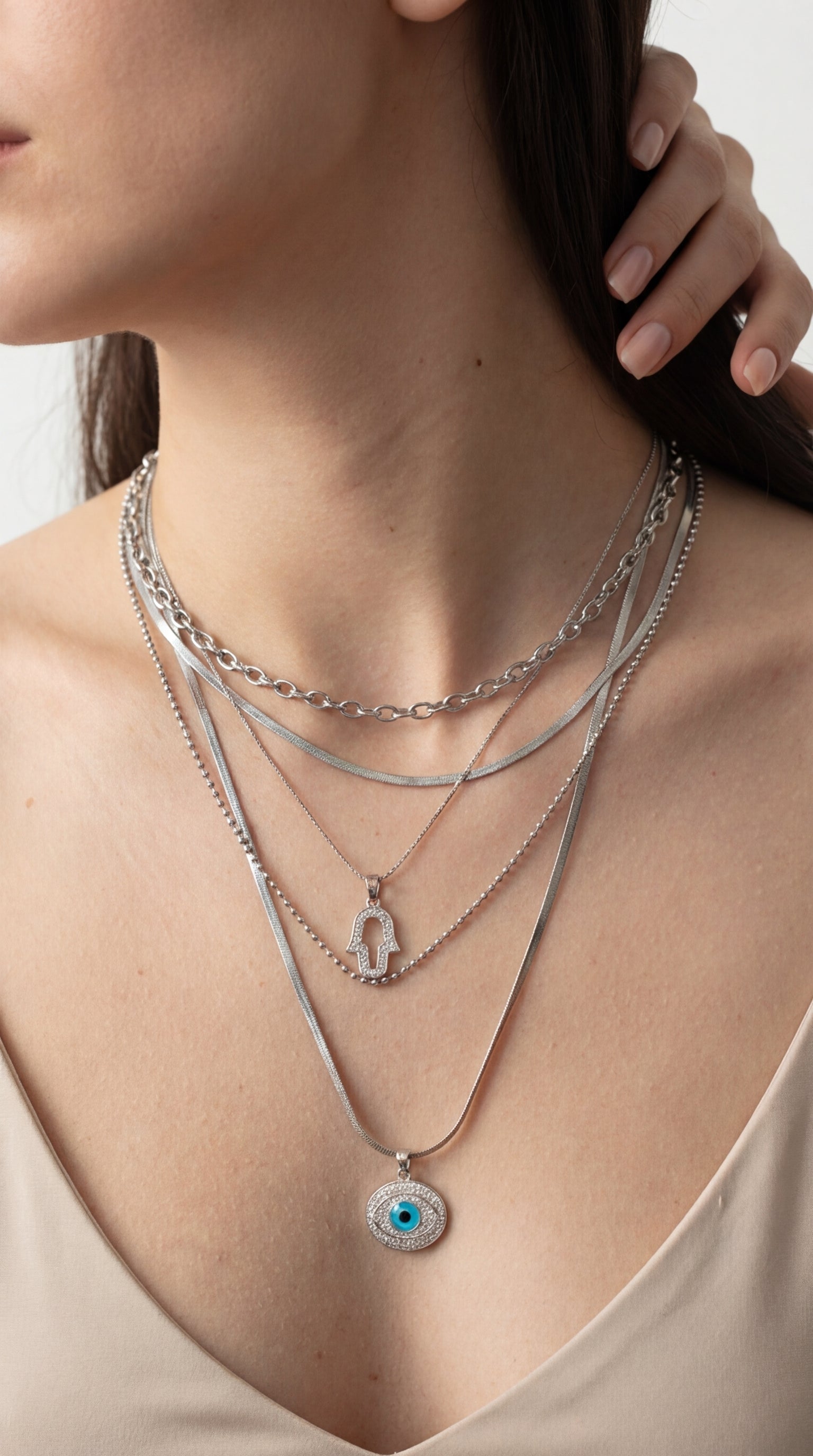 Luna Charm Kolye Seti