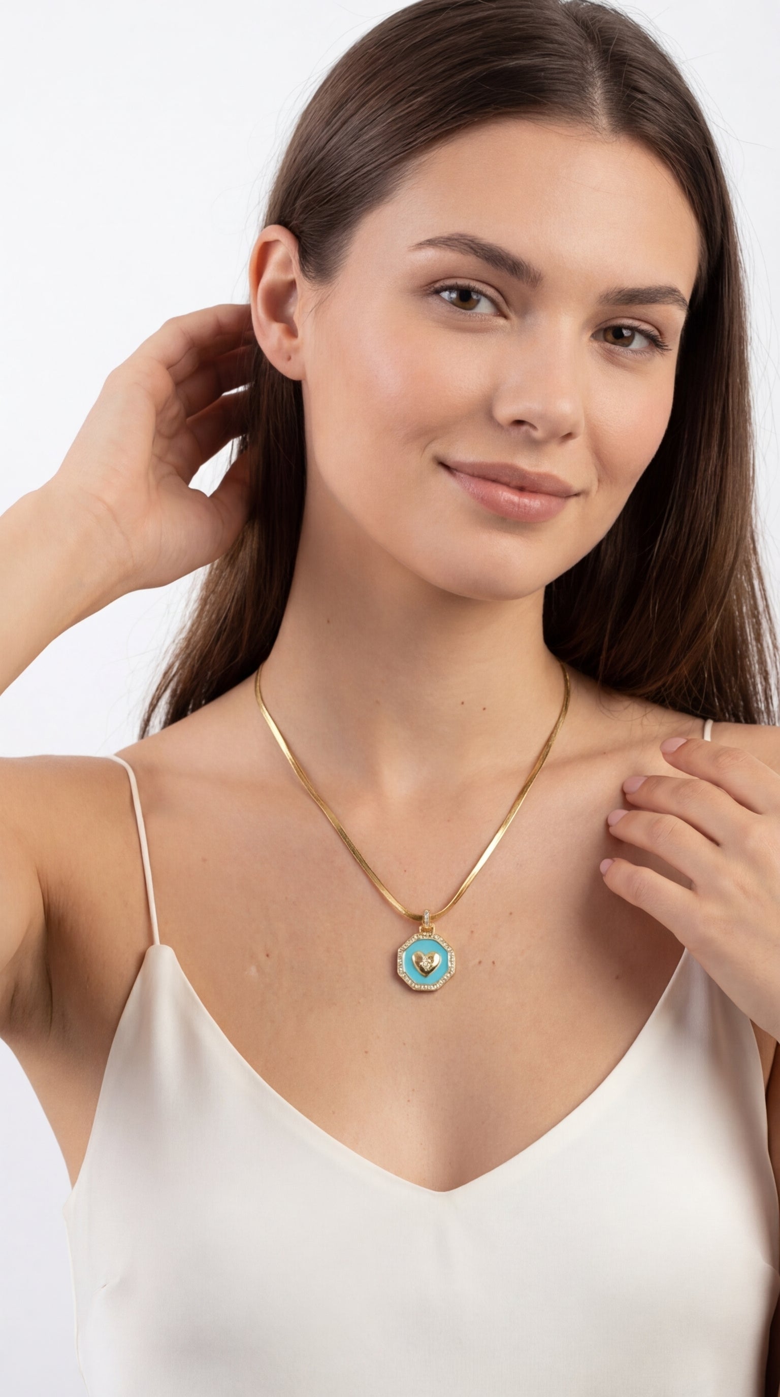 Aeris Amour Necklace