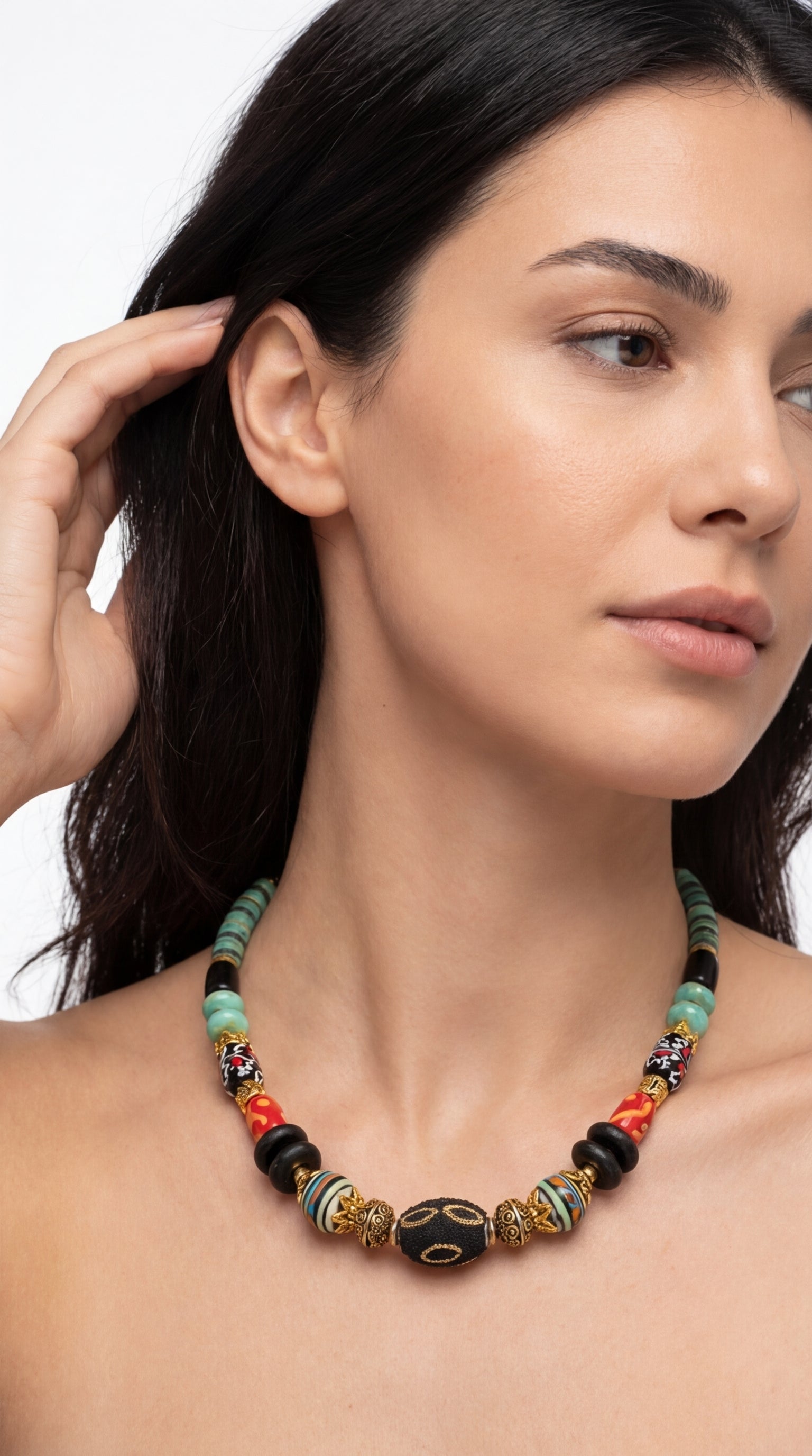 Nomad Obsidian Kolye