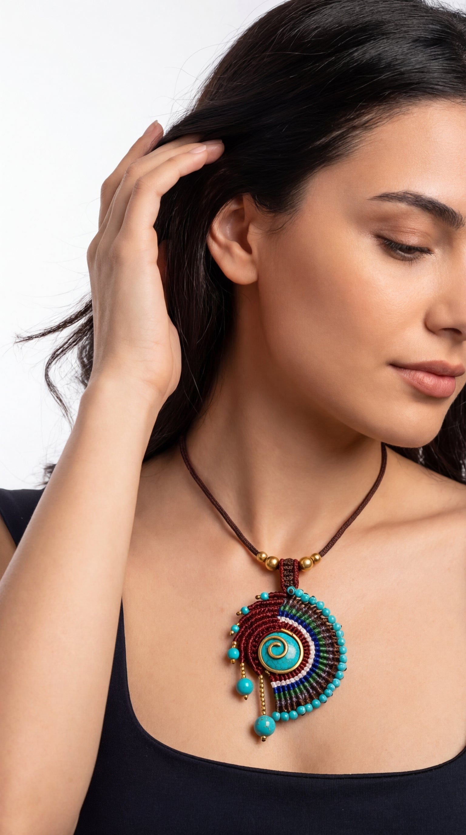 Nomad Weave Stone Necklace