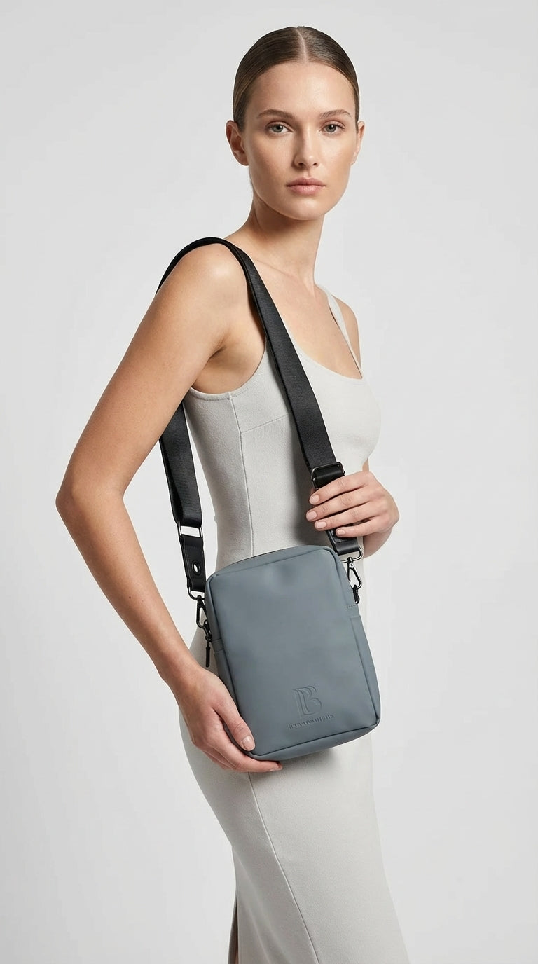 حقيبة كتف جلو أنيقة بلون رمادي رمادي فاتح (Ash)