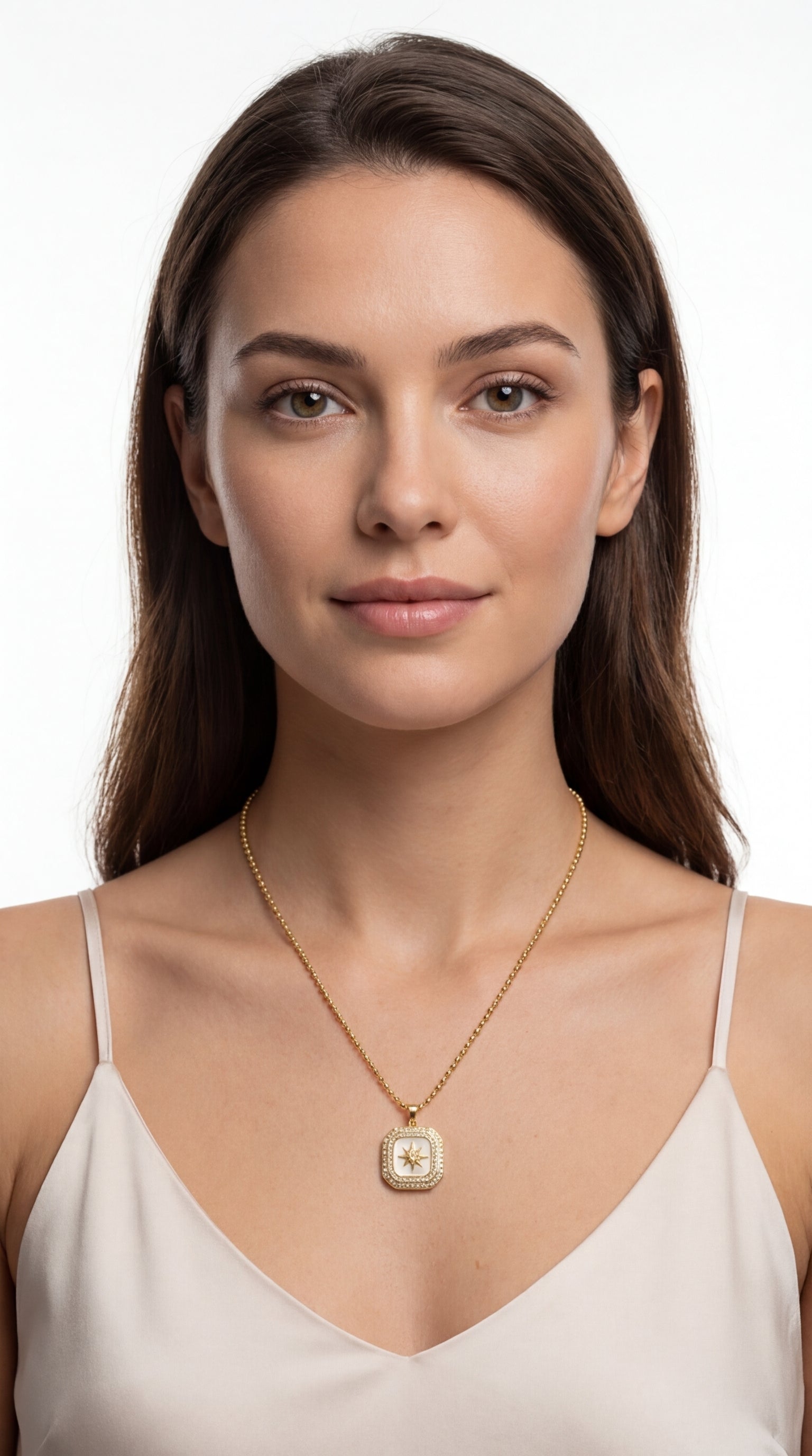 Solaris Medallion Kolye