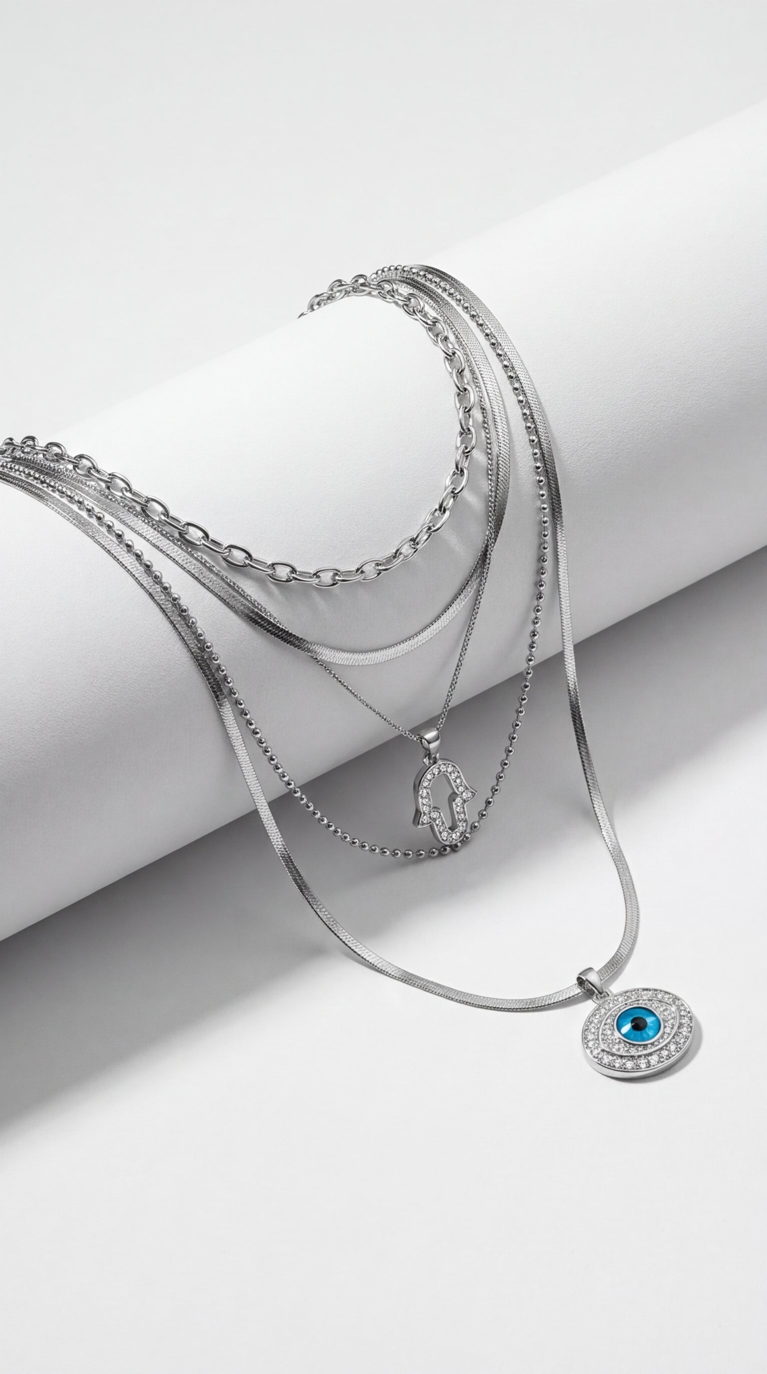 Luna Charm Kolye Seti