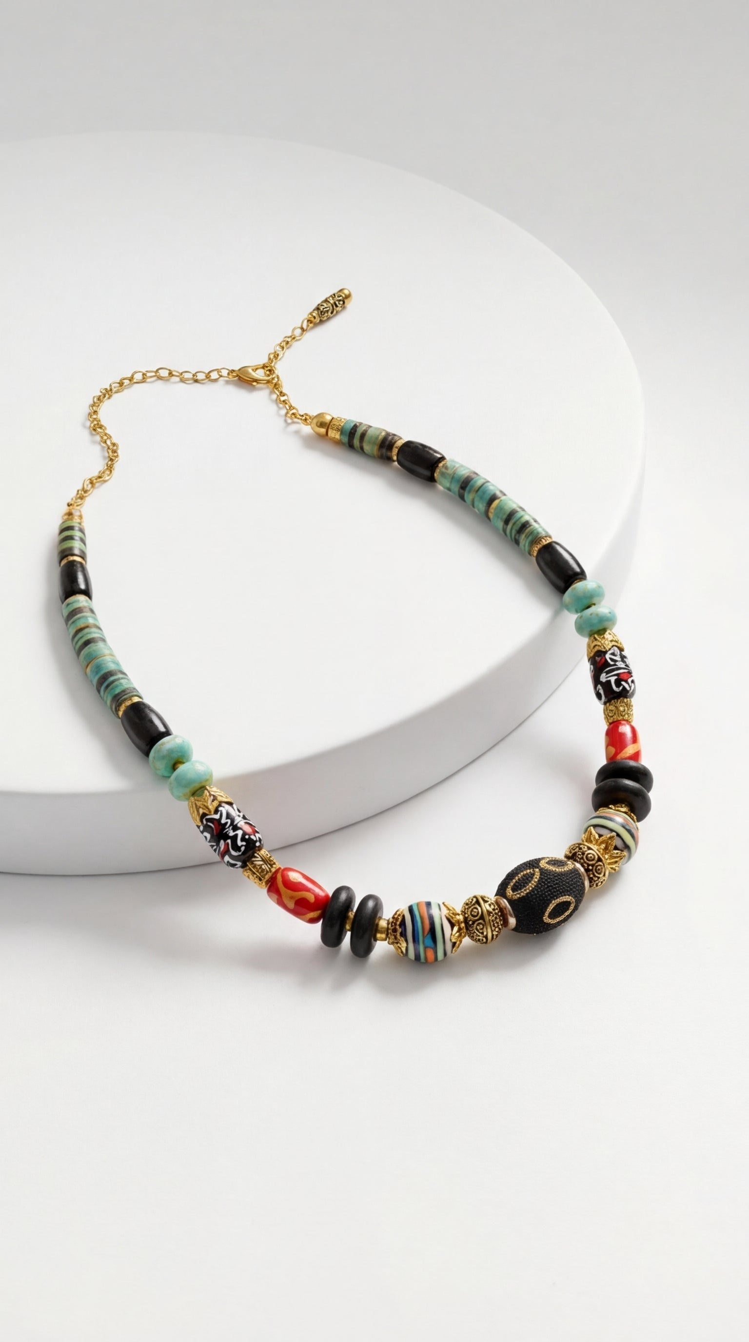 Nomad Obsidian Kolye