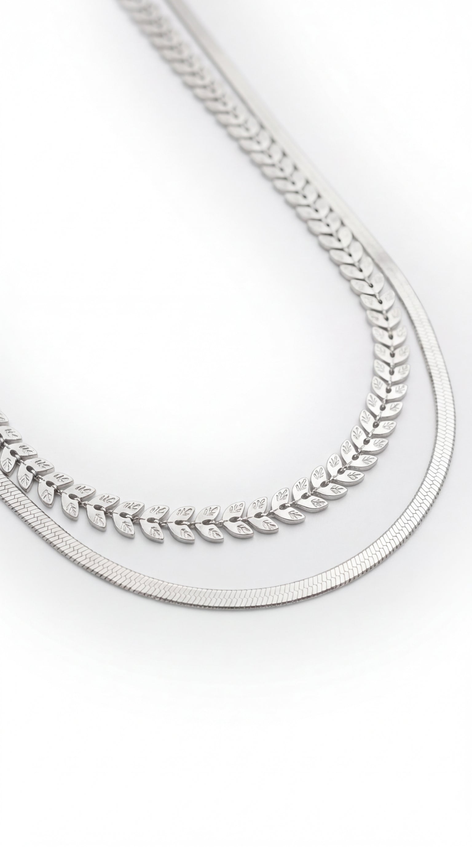 Laurel Link Kolye -Silver Tone