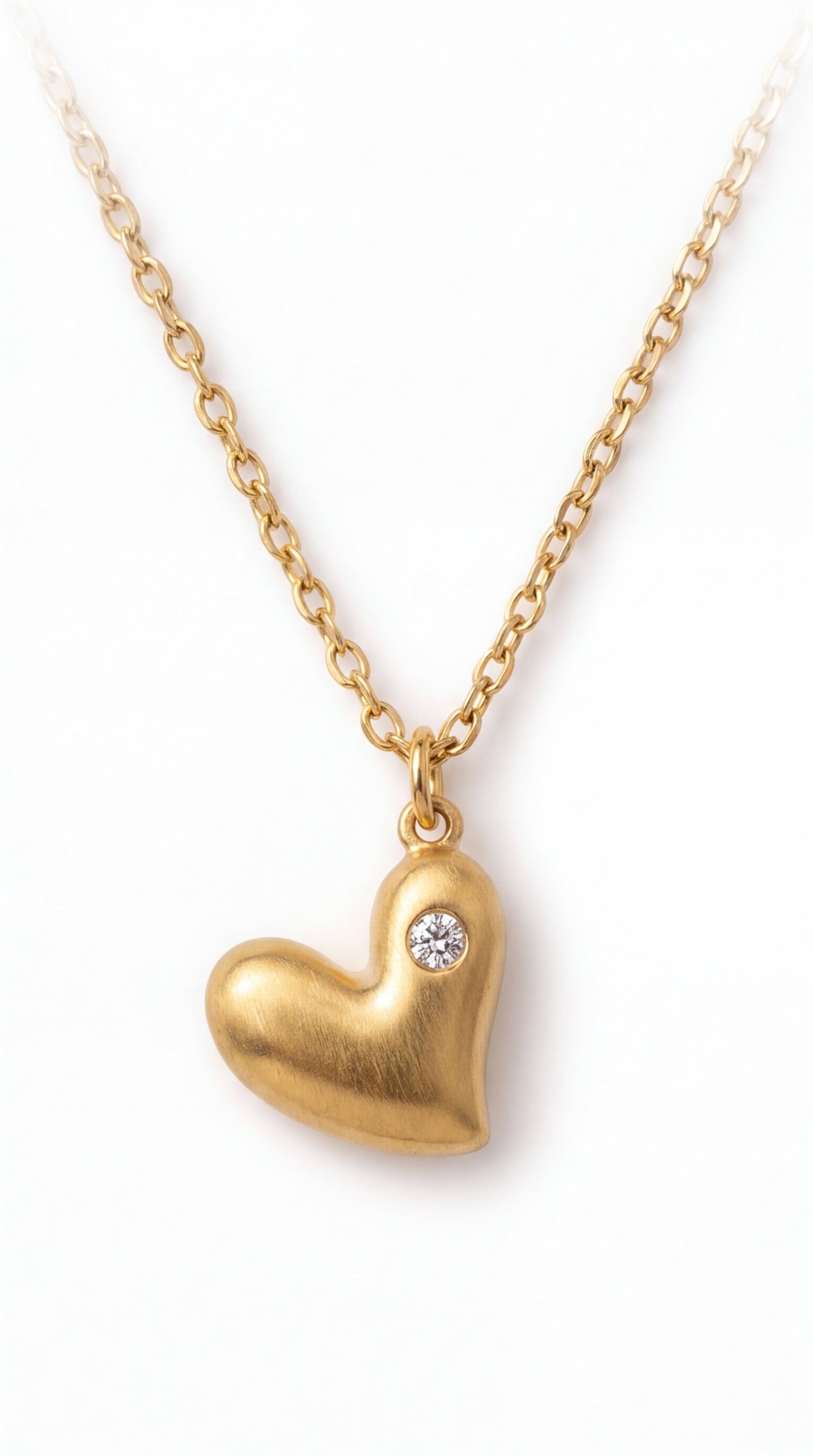 Curved Heart Kolye