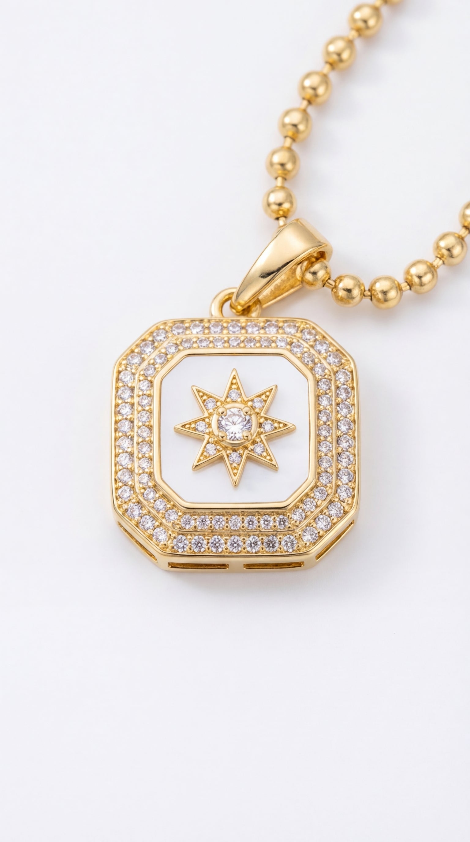 Solaris Medallion Kolye