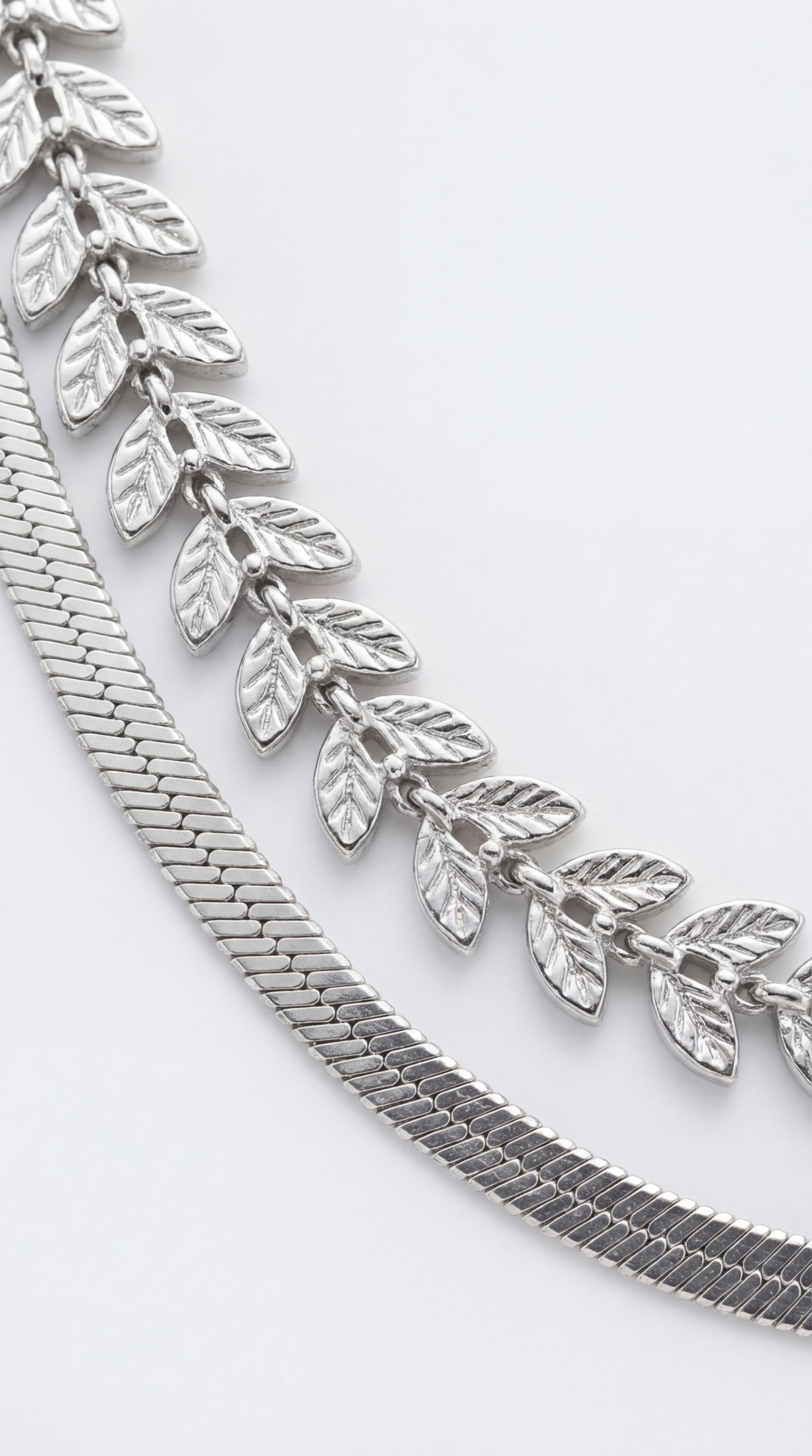 Laurel Link Kolye -Silver Tone