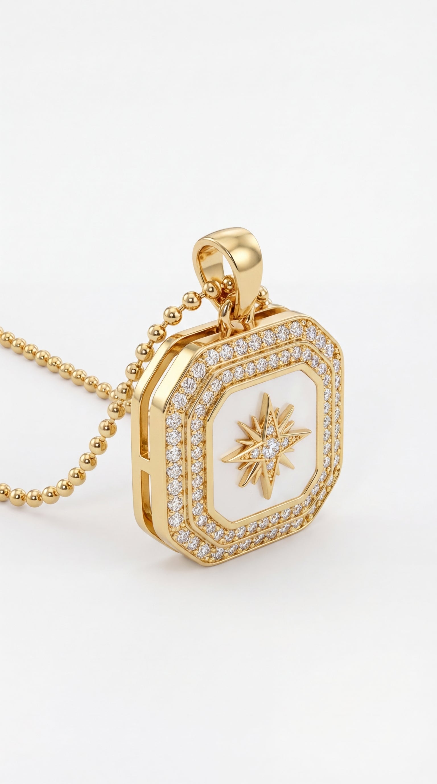 Solaris Medallion Kolye