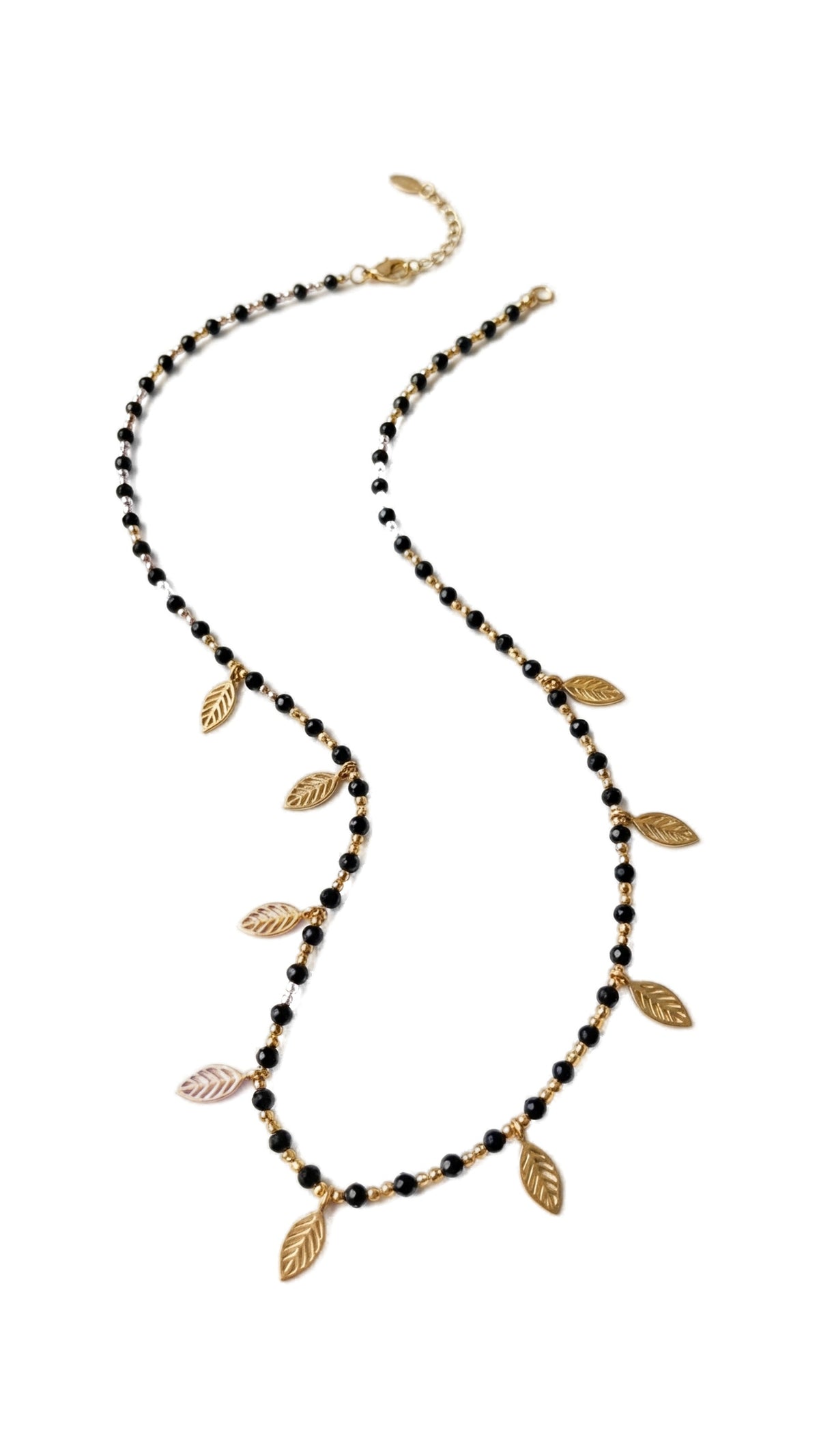 Noir Leaf Necklace