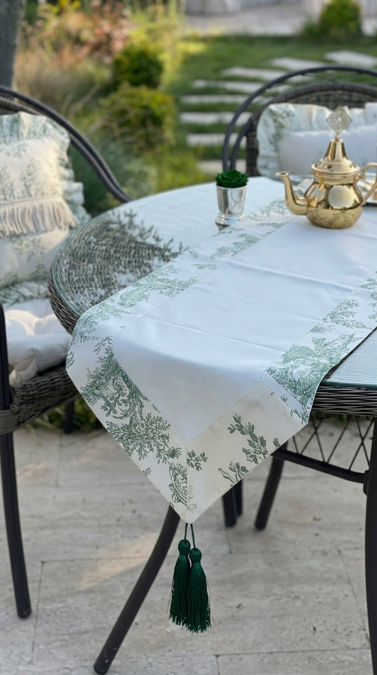 لوحة توليا الخضراء العريضة