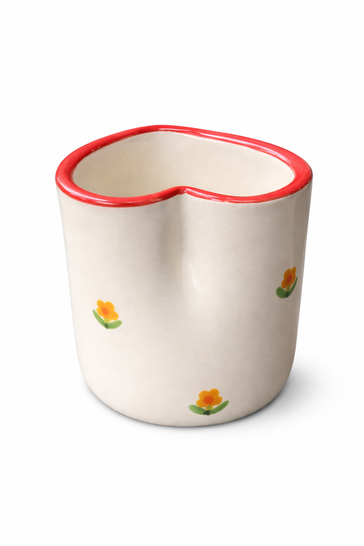 El Yapımı Seramik Bardak – Kalp Formlu Ağız Detayı