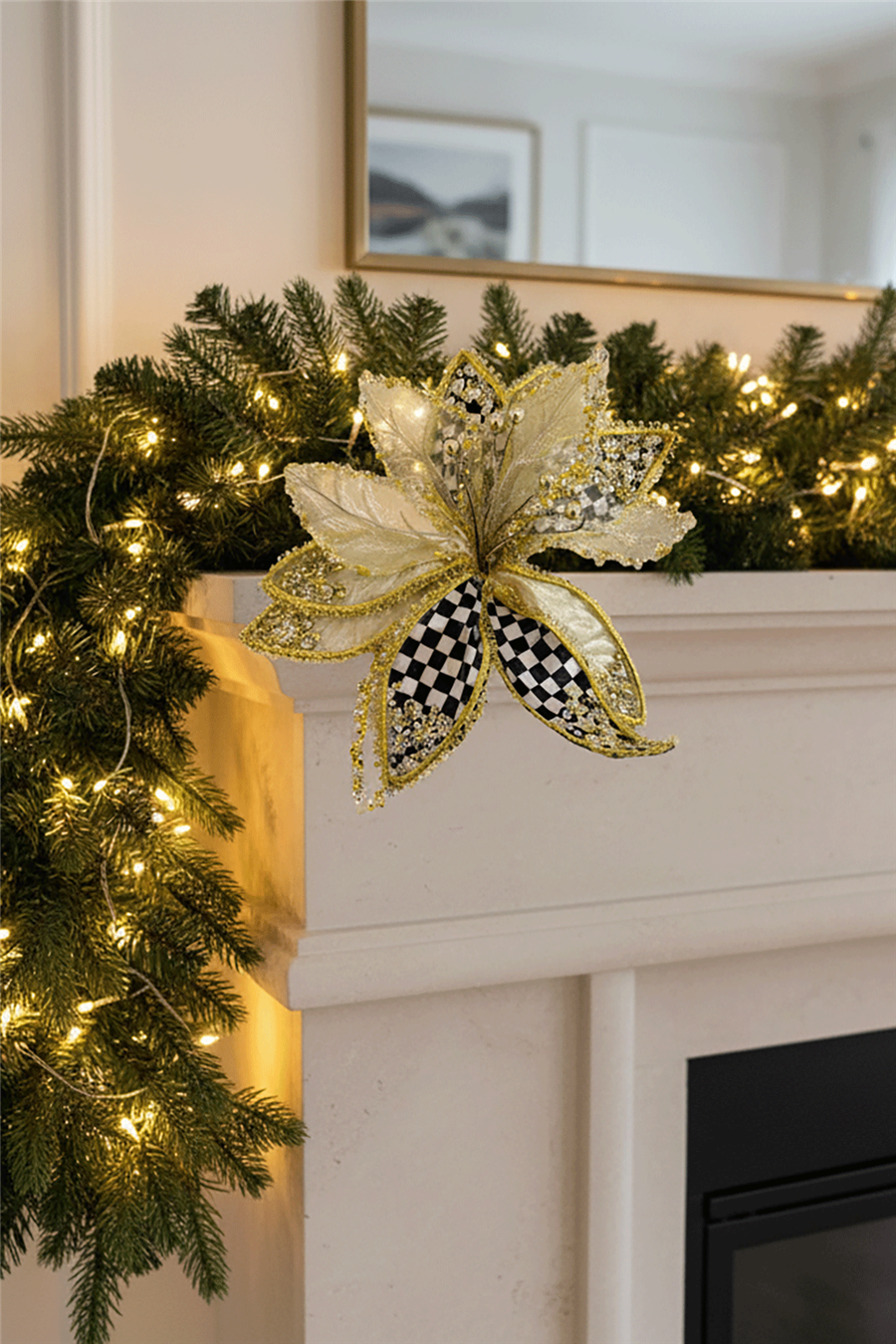 Gold & Checkerboard Pattern Flower Tree Ornament