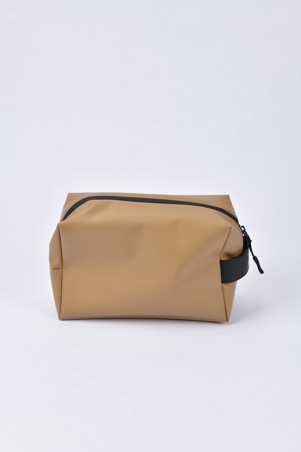Camel Core Grooming Case