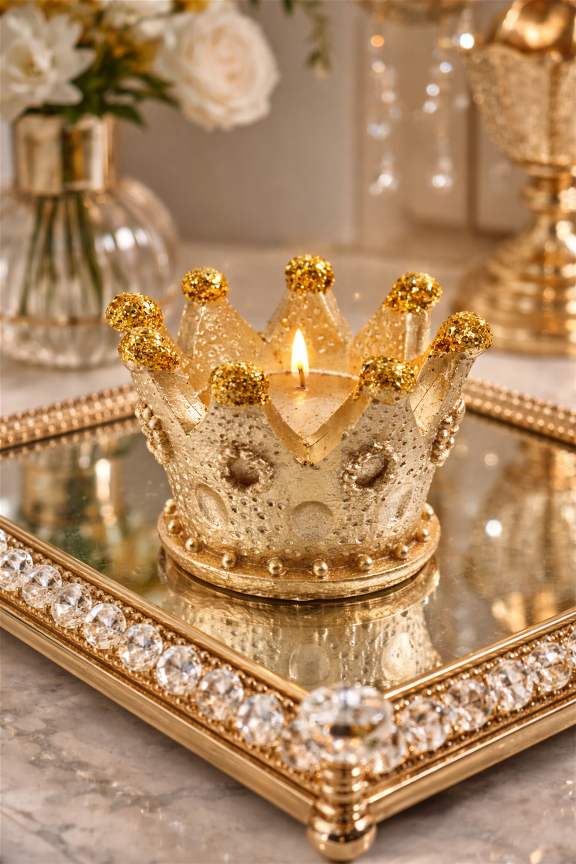 Taç Formlu Dekoratif Mum