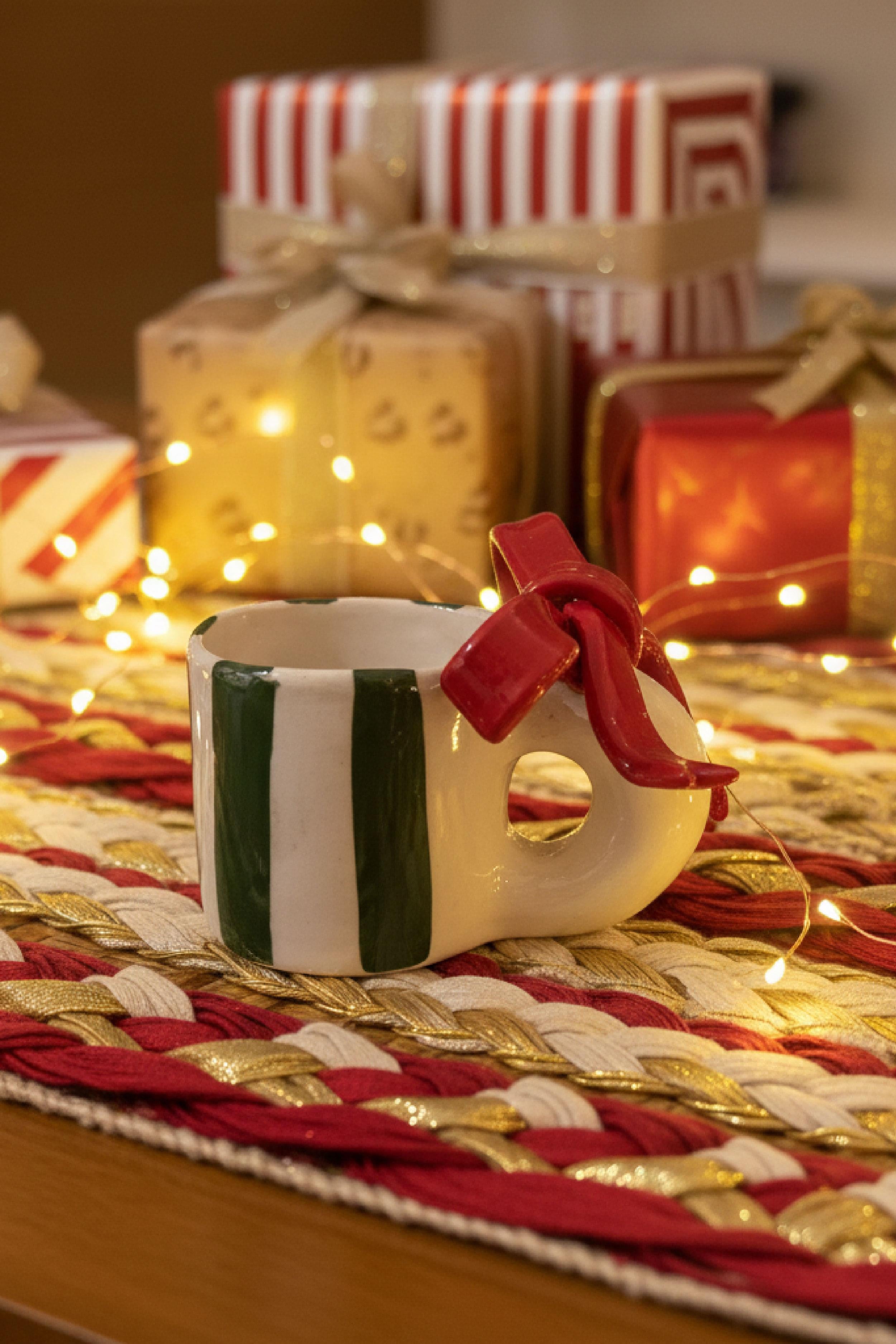 Ceramic Mug Gift Box with Ribbon Detail