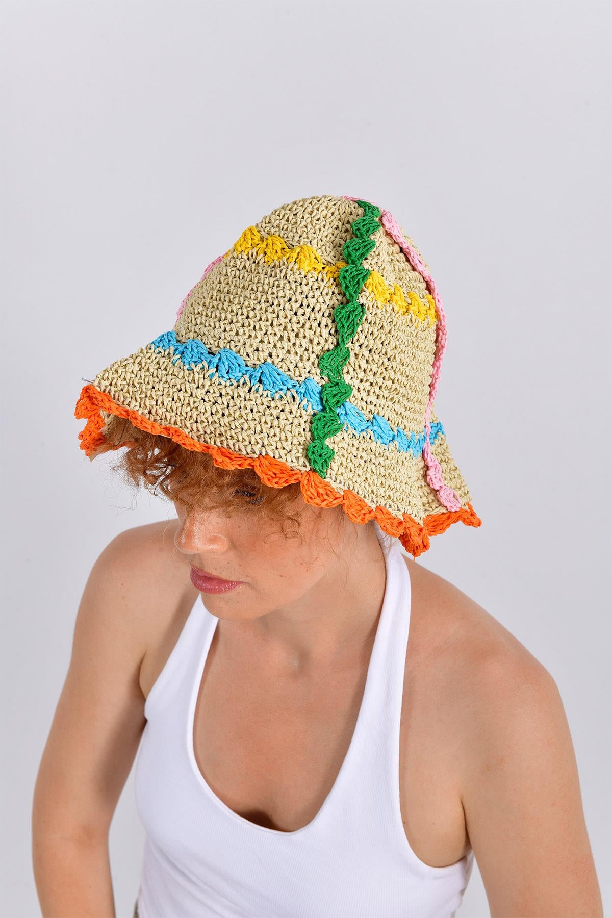 Tuttu Frutti Örgü Şapka