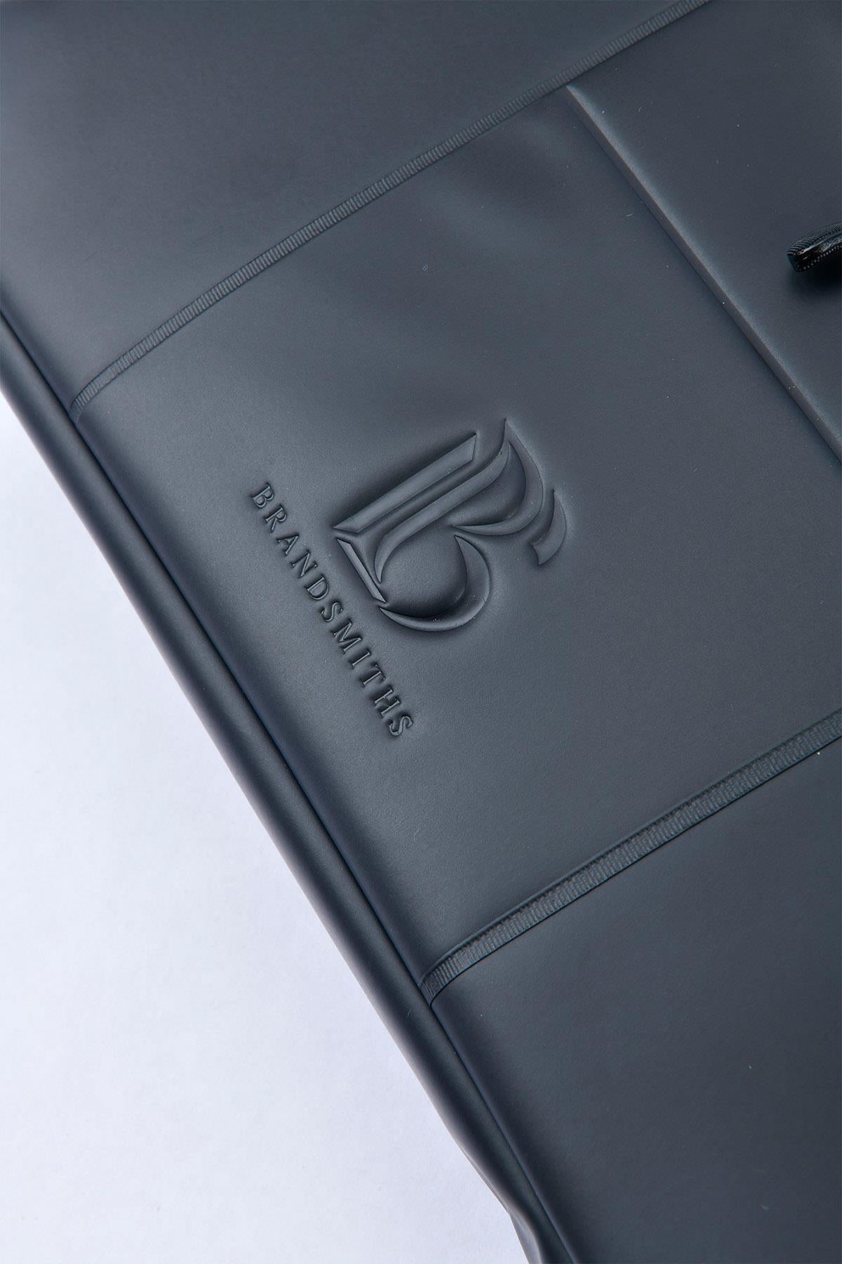 Onyx (Black) Align Laptop Bag
