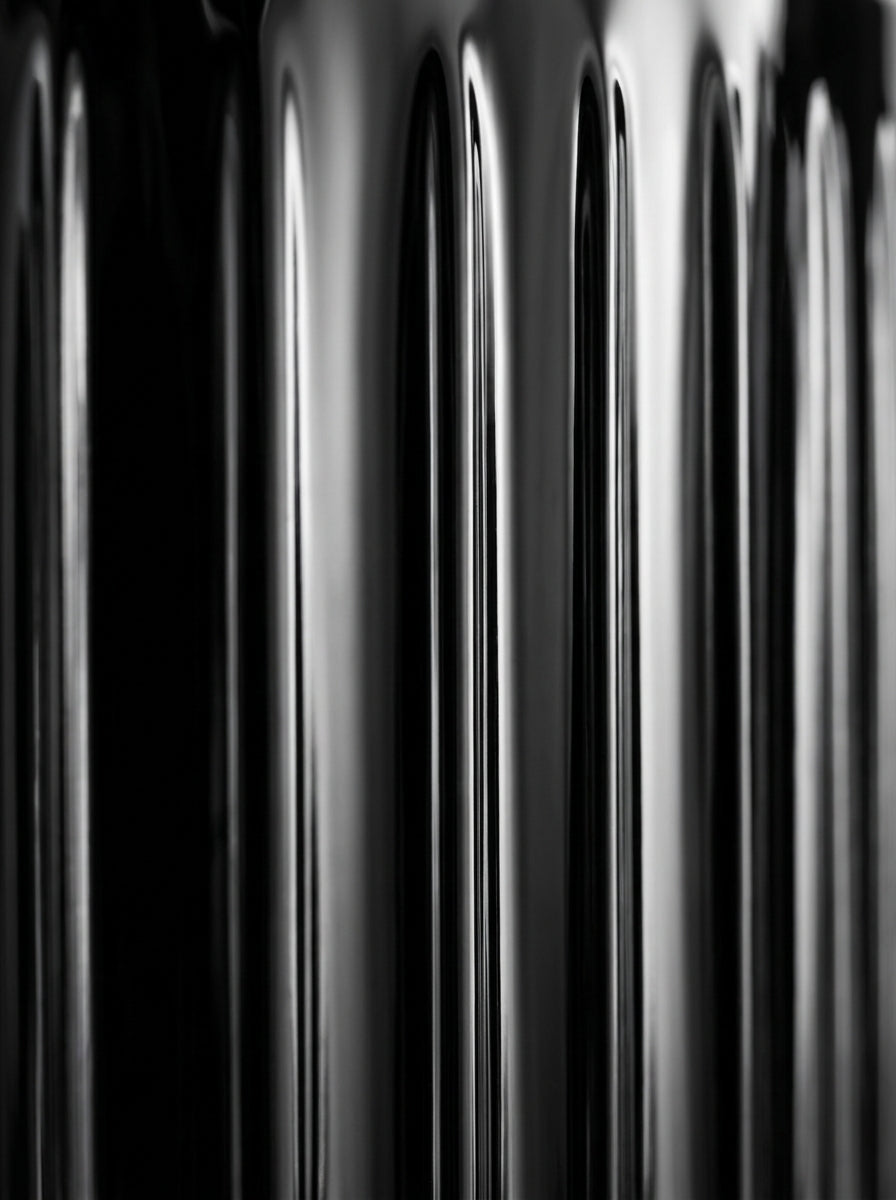 Noir Sculptural Siyah Dekoratif Vazo