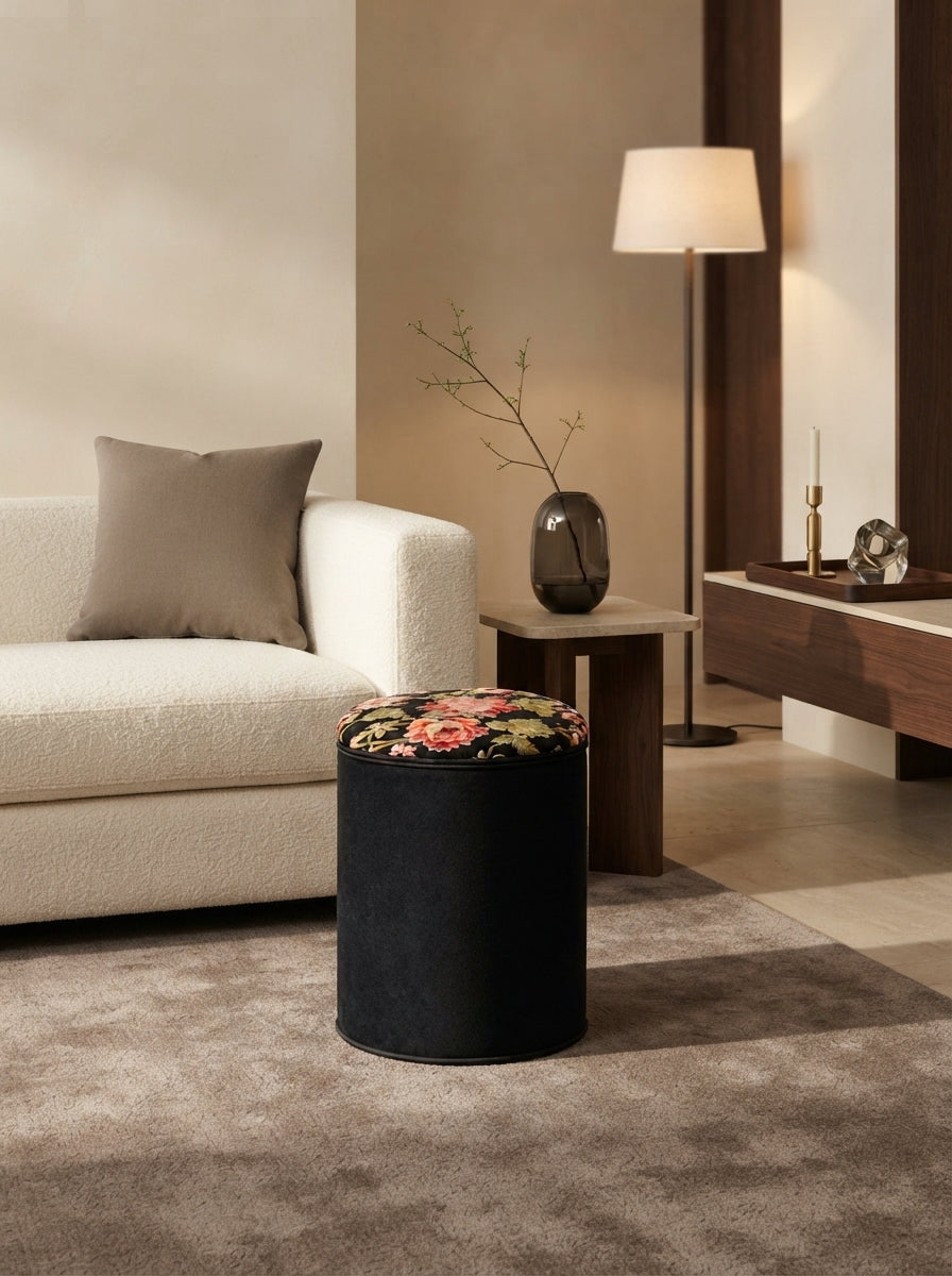 Noirea Black Dekoratif Puf