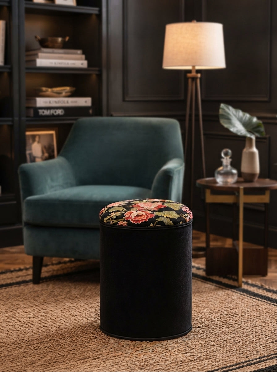 Noirea Black Dekoratif Puf