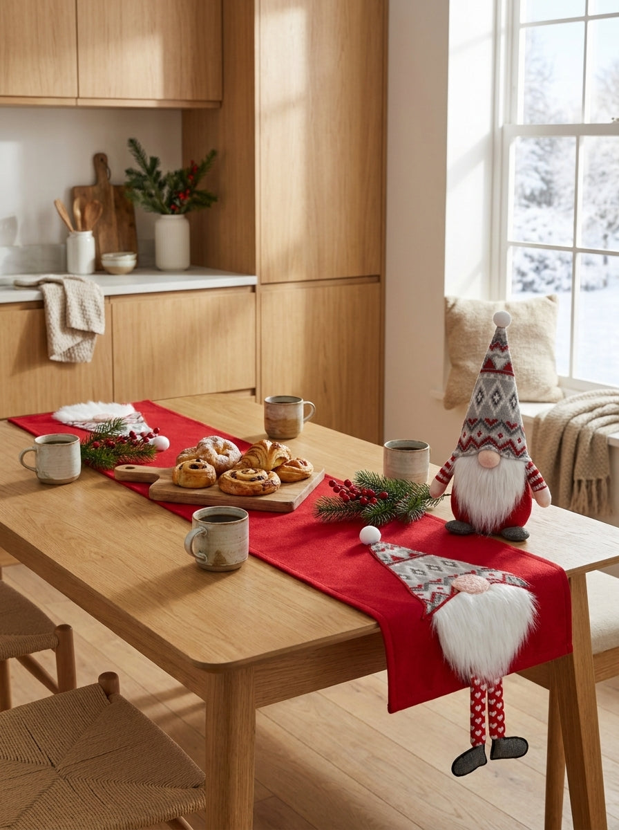 Christmas Gnome Kırmızı 3D Dekoratif Yılbaşı Runner
