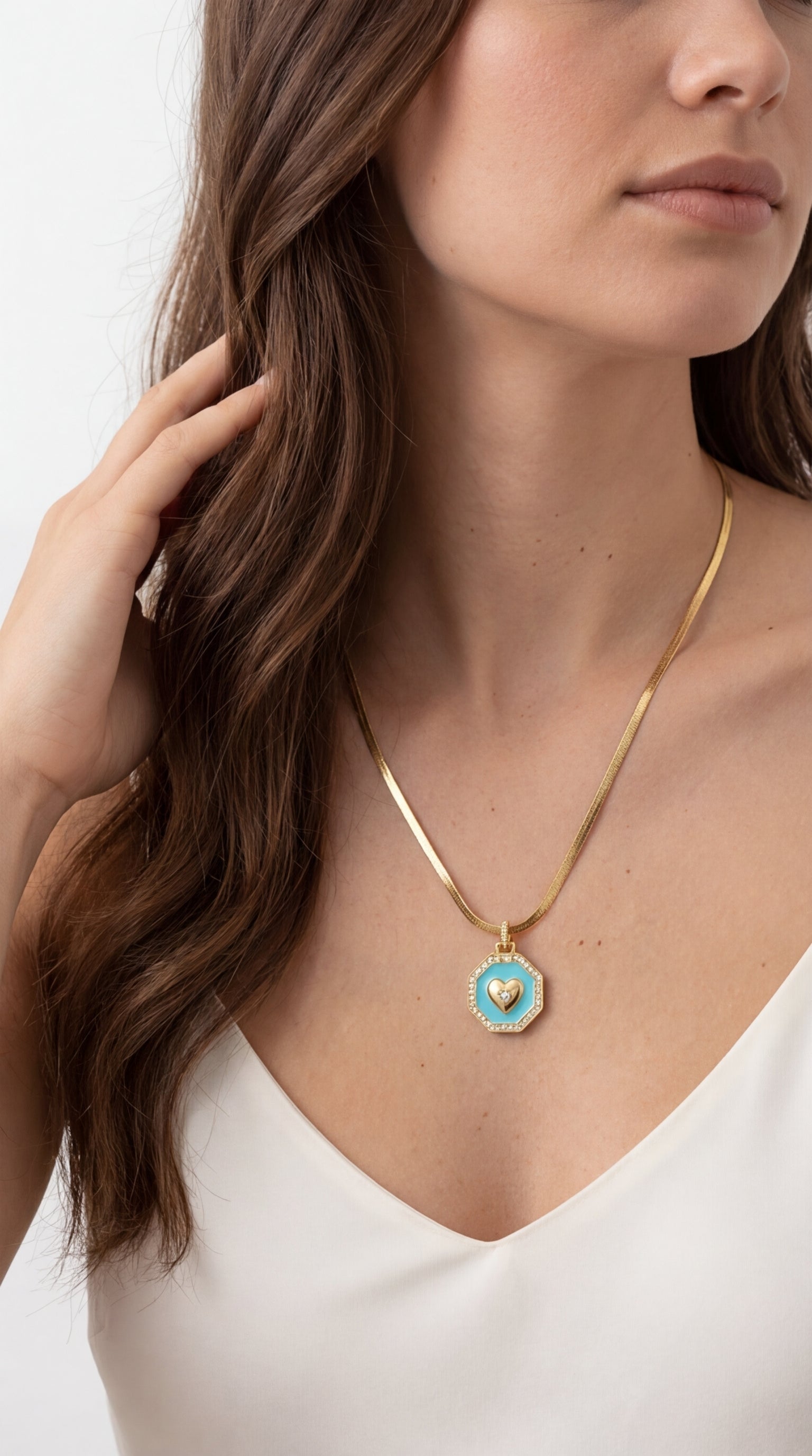 Aeris Amour Necklace