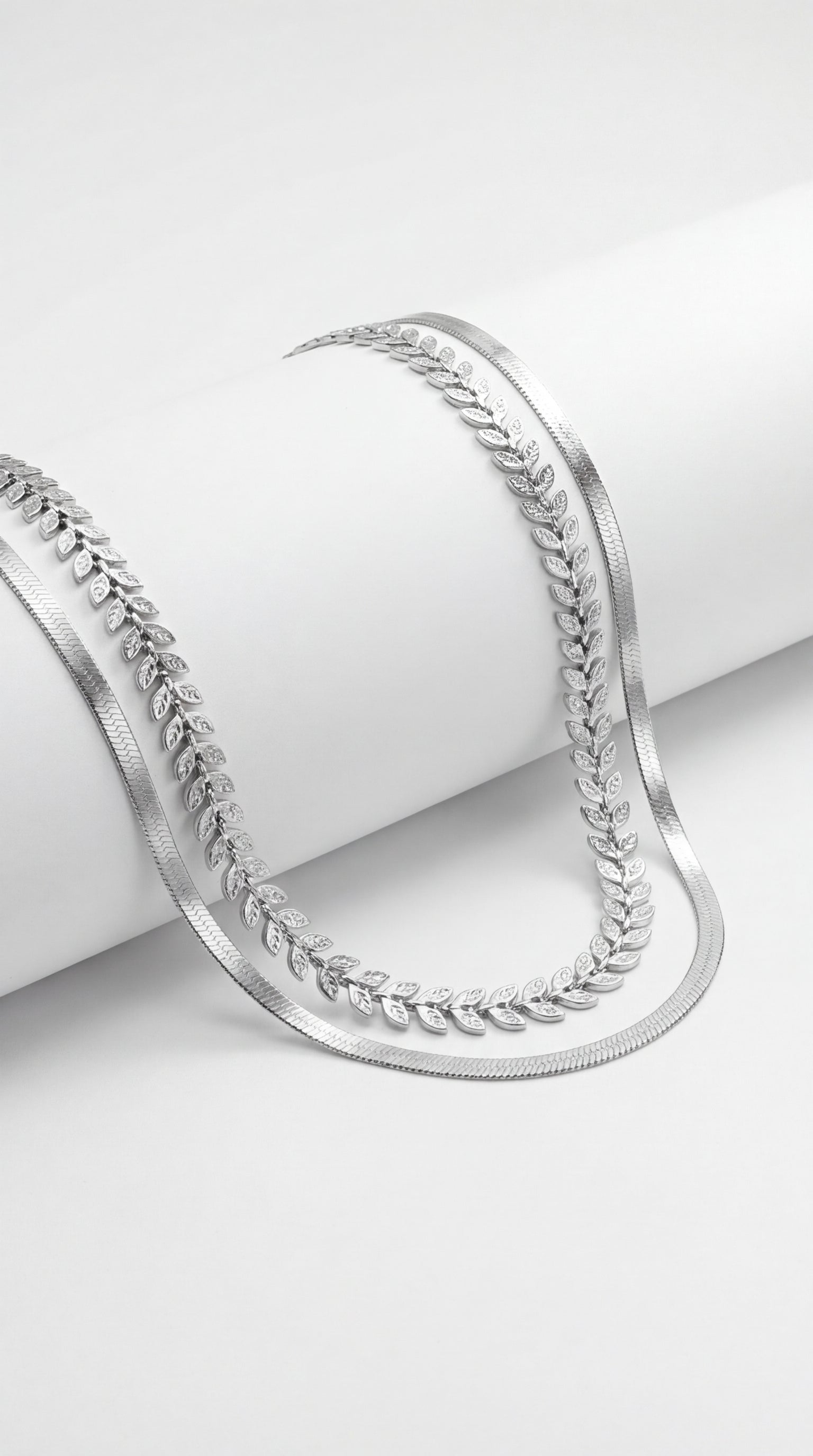 Laurel Link Kolye -Silver Tone