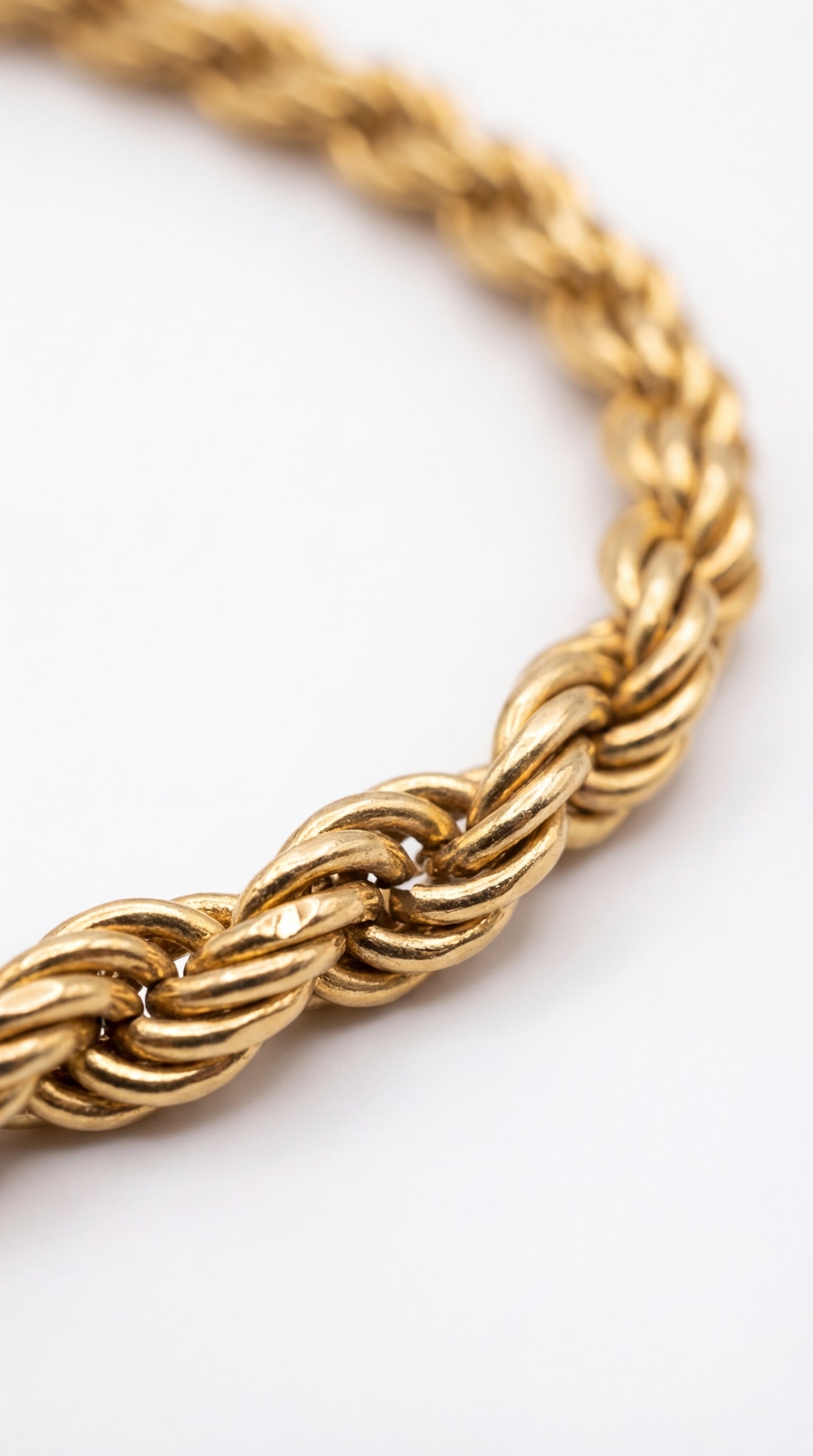 Aurea Twist Necklace