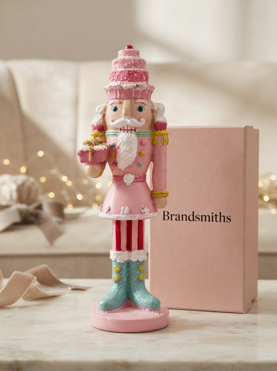 Pink Candy Nutcracker Dekoratif Fındıkkıran Figür - 18 CM
