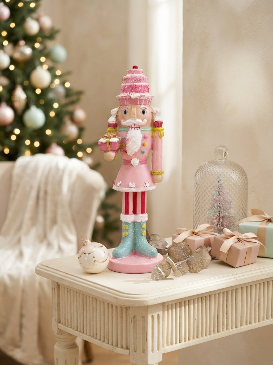 Pink Candy Nutcracker Dekoratif Fındıkkıran Figür - 18 CM