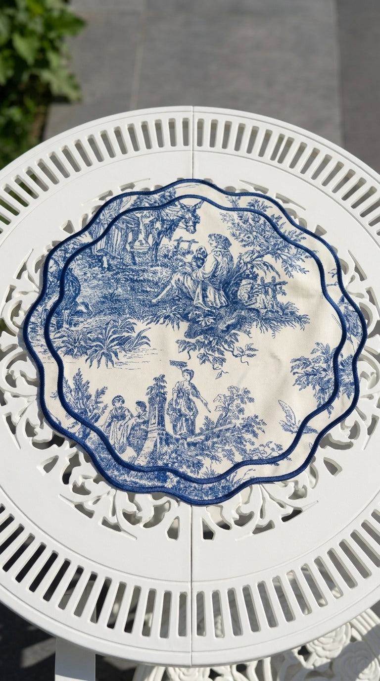 مفارش توال أزور (Toile Azure) للطاولات