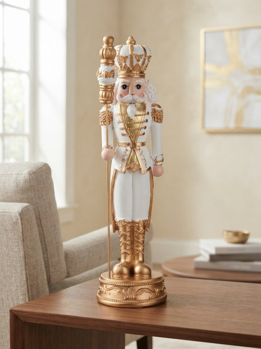 Royal King Beyaz Gold Fındıkkıran Dekoratif Figür