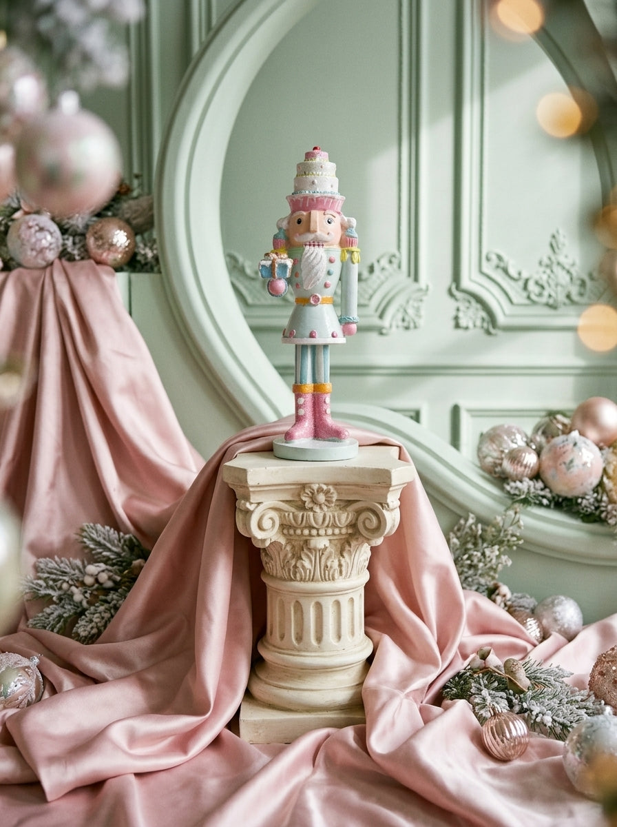 Pastel Christmas Asker Figürü - 18 CM