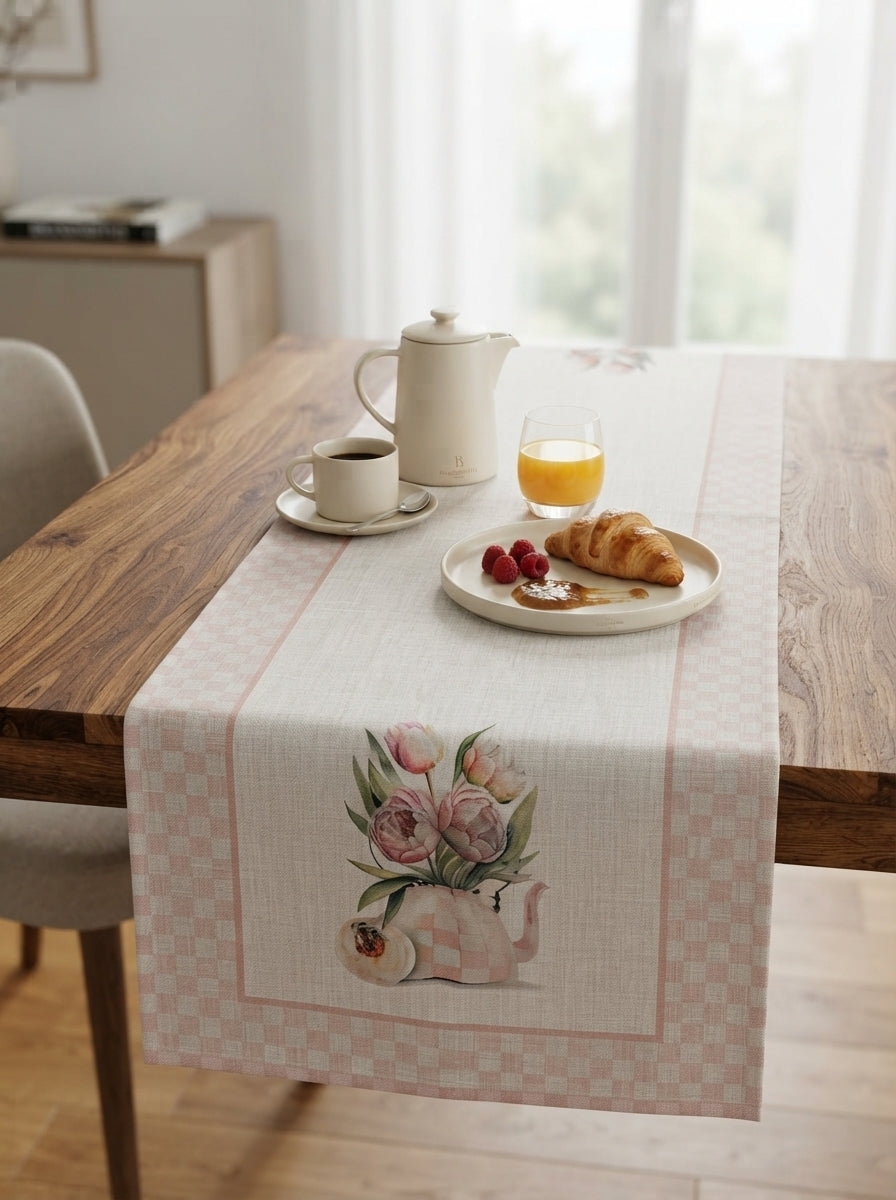 Rosalie Linen Runner