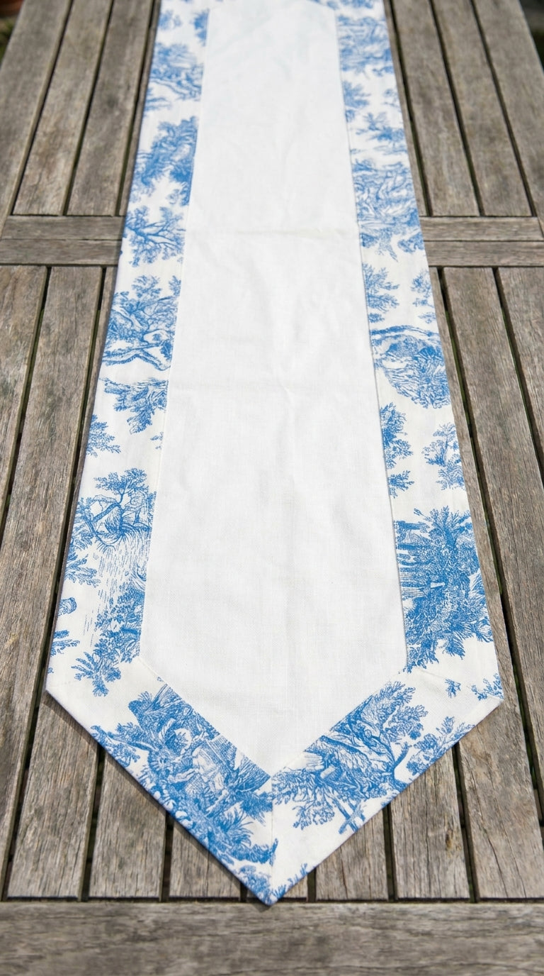 Toile Azure Panel Runner