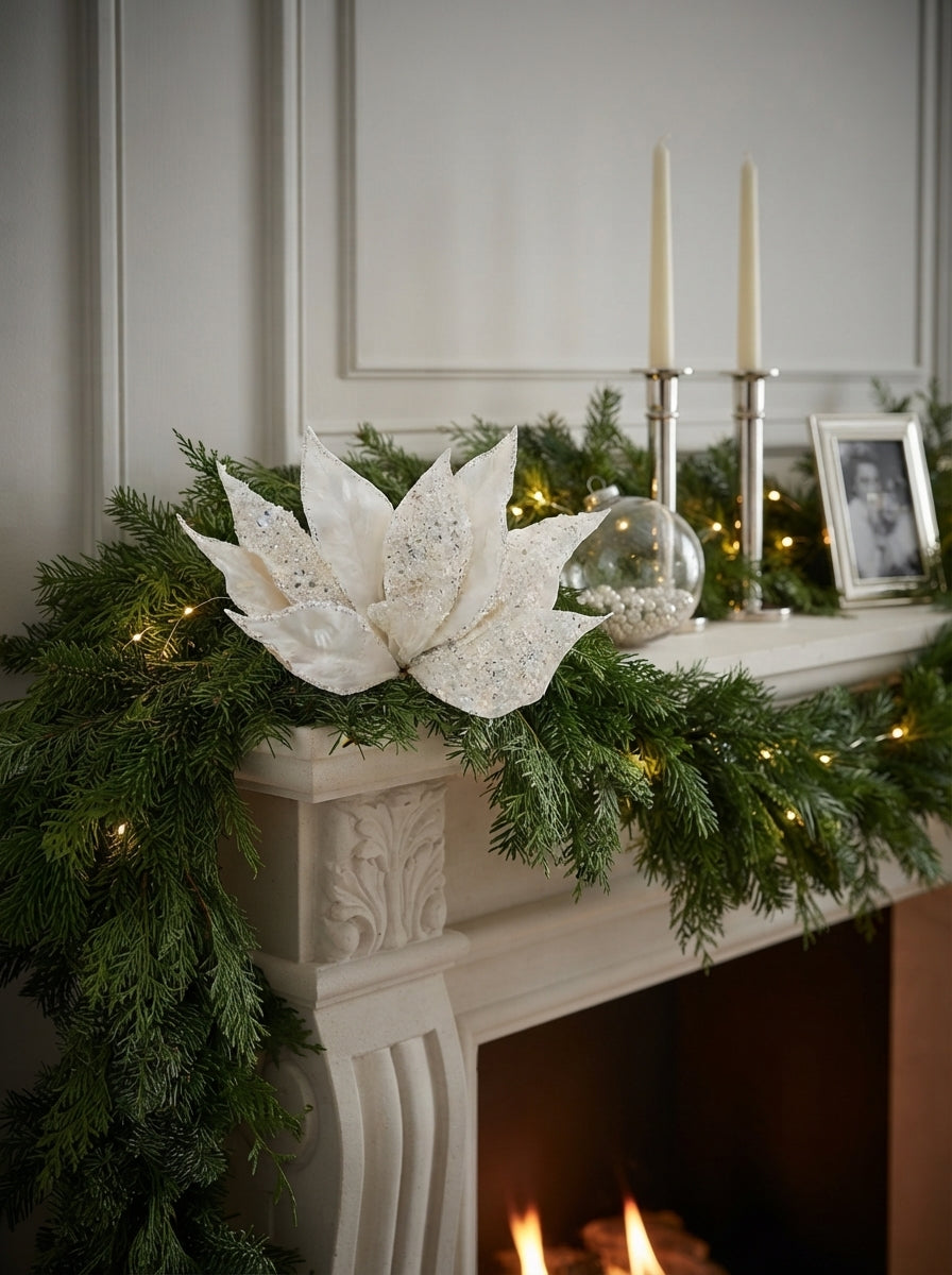 White Frost Poinsettia Klipsli Yılbaşı Ağacı Süsü