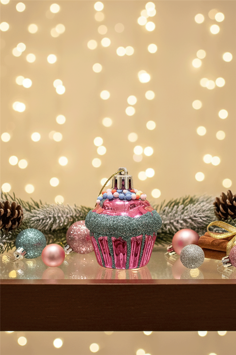 Şekerli Cupcake Ağaç Süsü