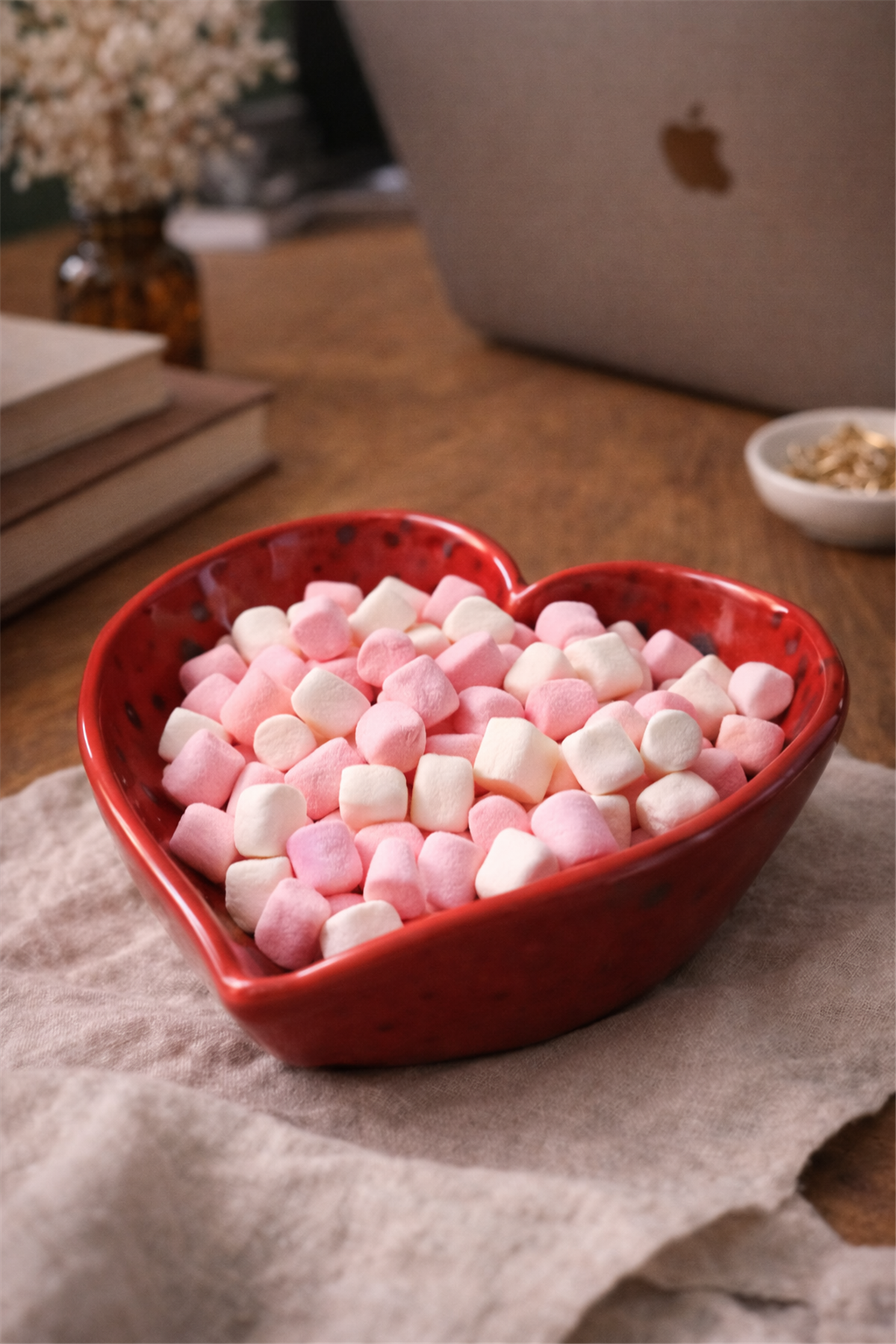 Heart-shaped Ceramic Bowl