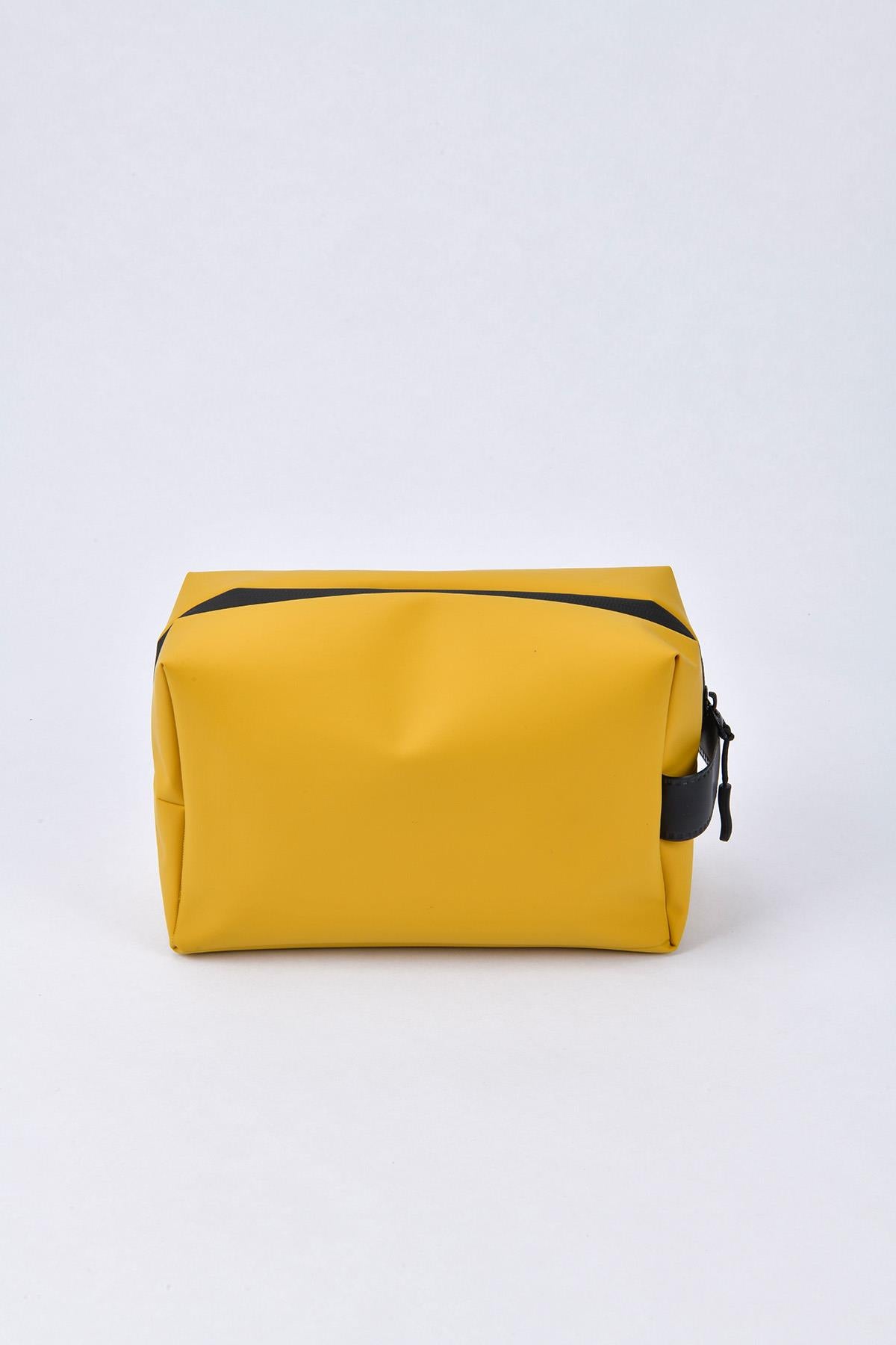 Mustard Core Grooming Case